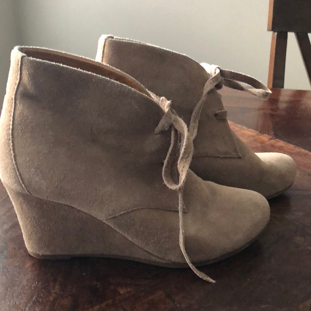 Dolce Vita wedge booties